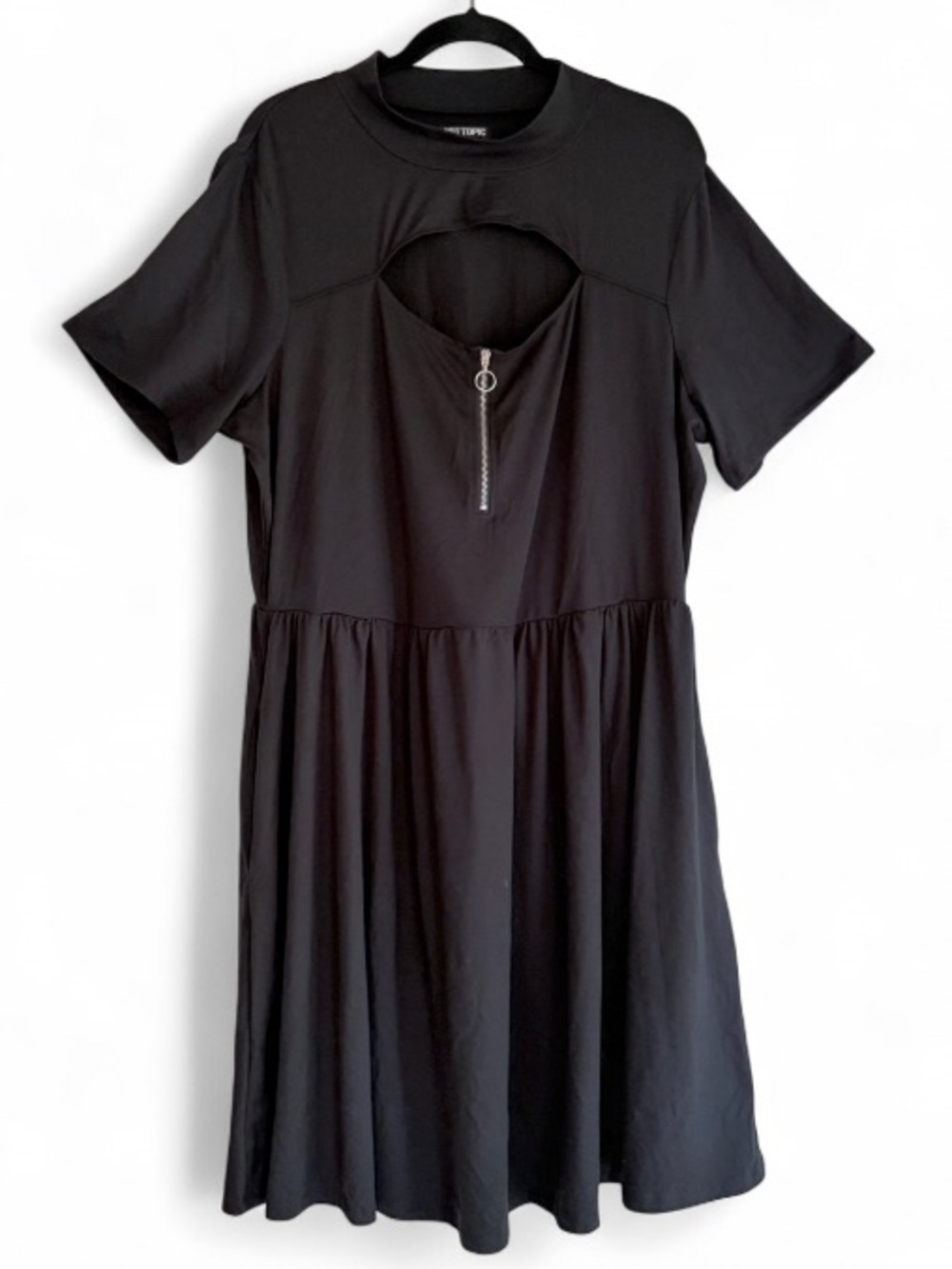 Hot Topic Black Mockneck Keyhole Knit Goth Dress Size 2